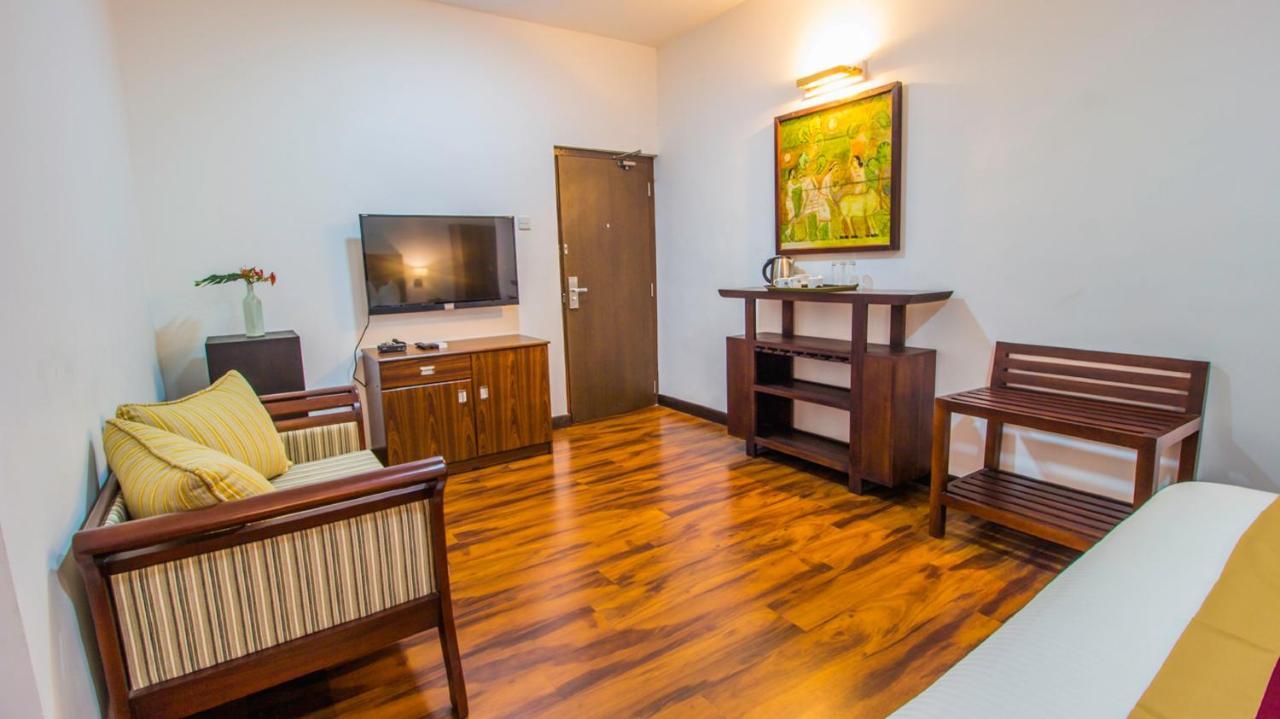 Pearl Royal Hotel, Colombo Extérieur photo