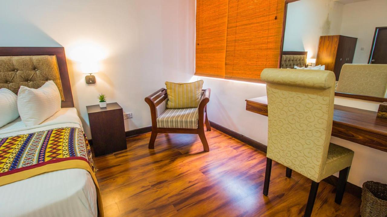 Pearl Royal Hotel, Colombo Extérieur photo